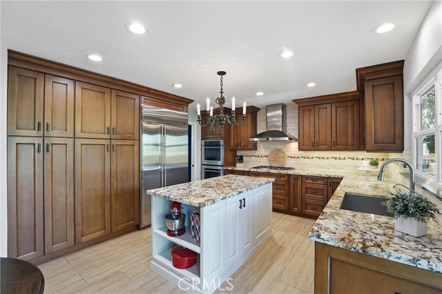 Detail Gallery Image 11 of 56 For 6305 E Rocking Horse, Orange,  CA 92869 - 4 Beds | 2/1 Baths