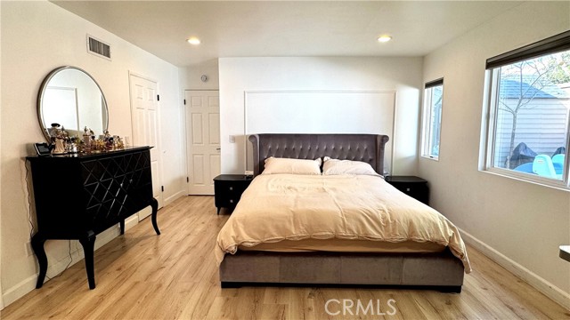 Detail Gallery Image 16 of 22 For 7414 Delco Ave, Canoga Park,  CA 91306 - 3 Beds | 2 Baths