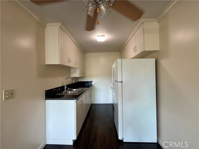 Detail Gallery Image 7 of 8 For 2266 Cazador, Los Angeles,  CA 90065 - 40 Beds | 24 Baths