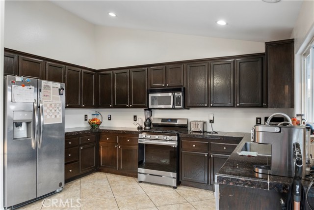 Detail Gallery Image 8 of 26 For 23391 Vista Way, Menifee,  CA 92587 - 3 Beds | 2 Baths