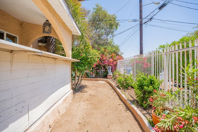 Detail Gallery Image 59 of 75 For 12555 Correnti St, Pacoima,  CA 91331 - 3 Beds | 2 Baths