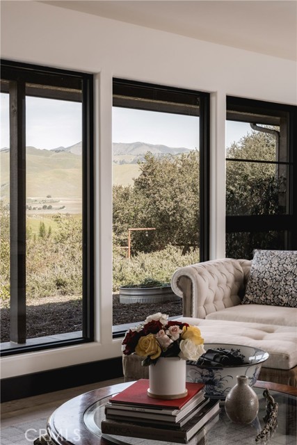 Detail Gallery Image 17 of 72 For 5951 Olivera Canyon, Santa Maria,  CA 93454 - 4 Beds | 3/1 Baths