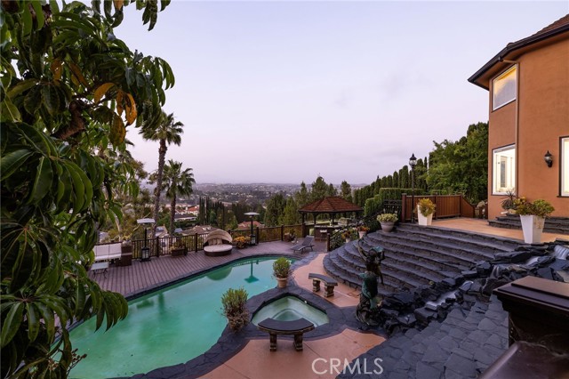 Image 61 of 41 For 25761 Highplains