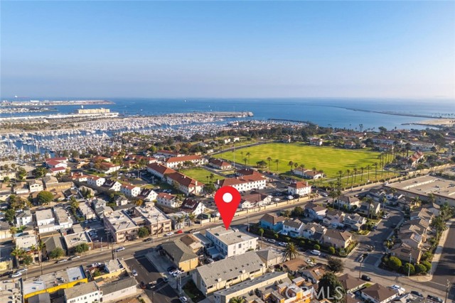 Detail Gallery Image 2 of 36 For 2317 S Pacific Ave #2,  San Pedro,  CA 90731 - 2 Beds | 2 Baths