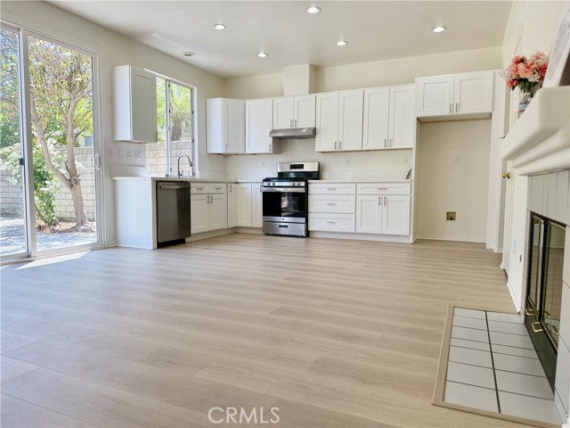 Detail Gallery Image 1 of 16 For 1916 Rawhide Dr, West Covina,  CA 91791 - 4 Beds | 3 Baths