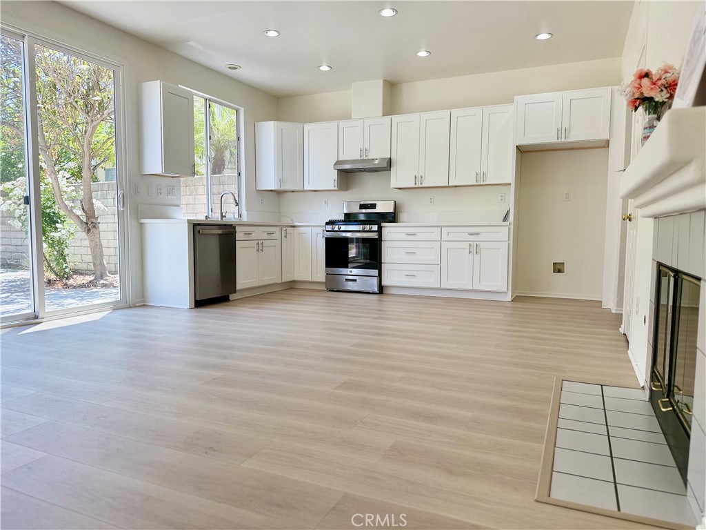 1916 Rawhide Drive