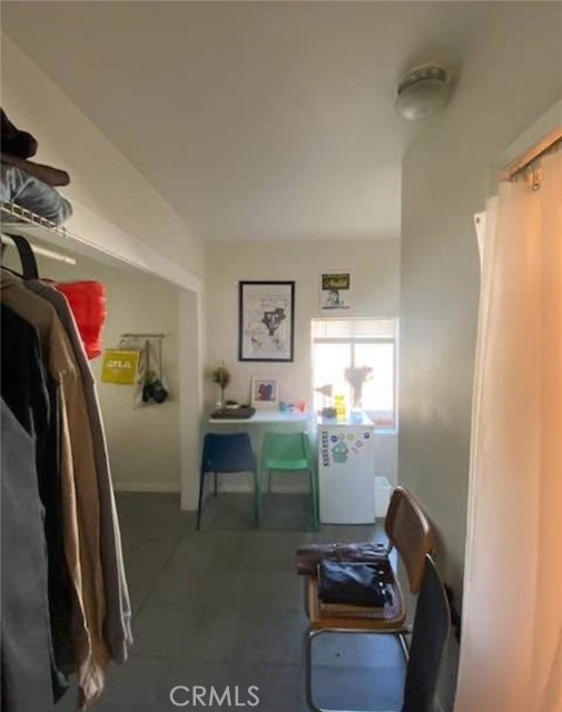 356 Gless Street, Los Angeles CA: https://media.crmls.org/medias/d336e65e-70d6-4e2d-852d-a06e0ceaaefe.jpg