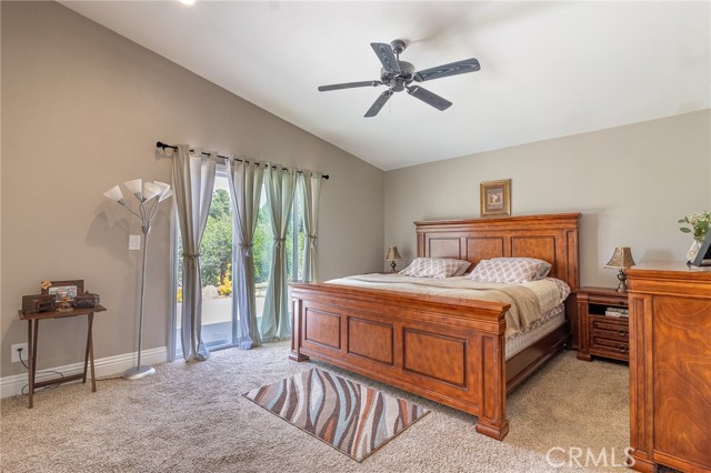 Detail Gallery Image 5 of 19 For 27295 via Marcia, Saugus,  CA 91350 - 4 Beds | 2 Baths