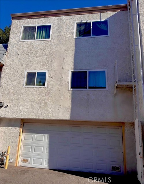 Detail Gallery Image 18 of 19 For 21015 Gresham, Canoga Park,  CA 91304 - 3 Beds | 2/1 Baths