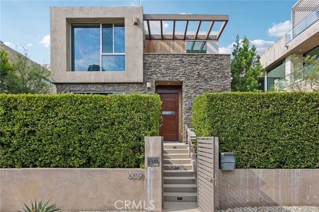 Detail Gallery Image 1 of 54 For 1609 N Fairfax Ave, Los Angeles,  CA 90046 - 4 Beds | 5 Baths