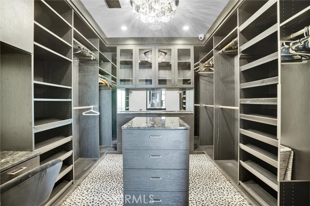 Detail Gallery Image 38 of 75 For 618 6th Ave, Venice,  CA 90291 - 4 Beds | 4 Baths