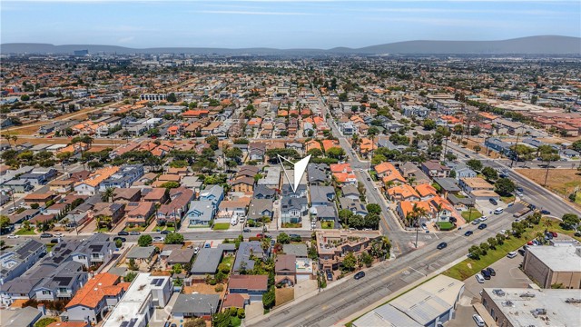 Detail Gallery Image 45 of 47 For 2619 Huntington Ln #B,  Redondo Beach,  CA 90278 - 4 Beds | 3/1 Baths