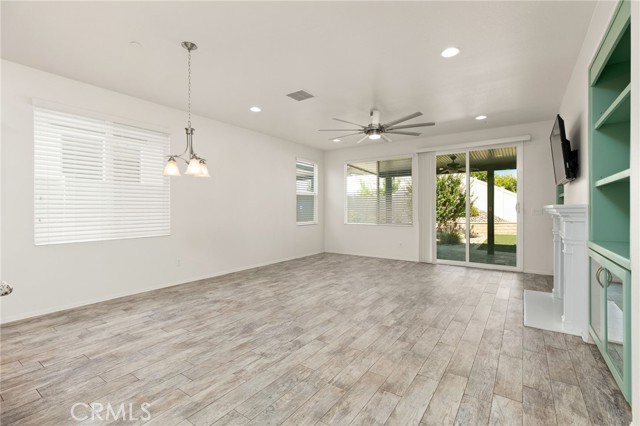 Detail Gallery Image 8 of 42 For 1536 Williamson, Beaumont,  CA 92223 - 2 Beds | 2 Baths