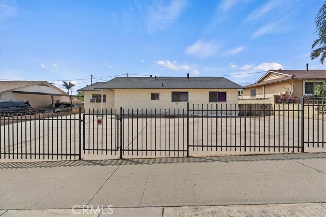 Detail Gallery Image 2 of 43 For 920 W Citrus St, Colton,  CA 92324 - 3 Beds | 1/1 Baths