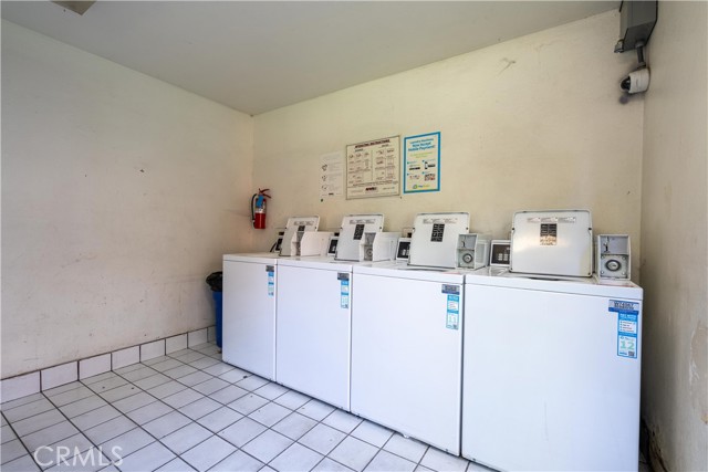 Detail Gallery Image 15 of 19 For 12601 Van Nuys Blvd #237,  Pacoima,  CA 91331 - 2 Beds | 2 Baths