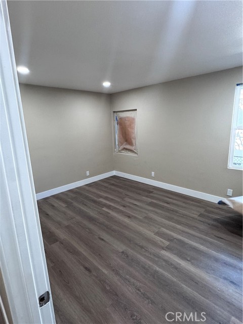 1150 West 64th Street photo 27