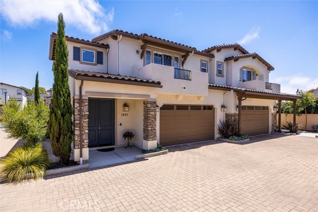 1221 Sand Dollar Drive, Grover Beach CA: https://media.crmls.org/medias/d33c7e66-113e-421a-bbb3-9dedad056d02.jpg
