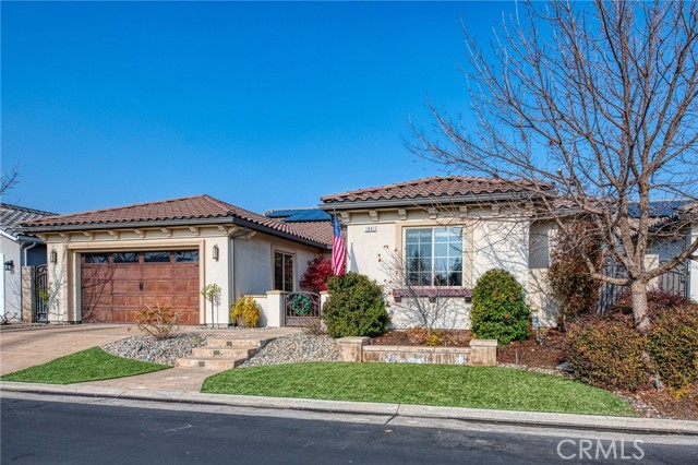 Detail Gallery Image 2 of 45 For 1842 Buena Salud Way, Fresno,  CA 93730 - 3 Beds | 3 Baths