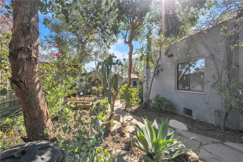 734 Via Arezzo Place Altadena img 18