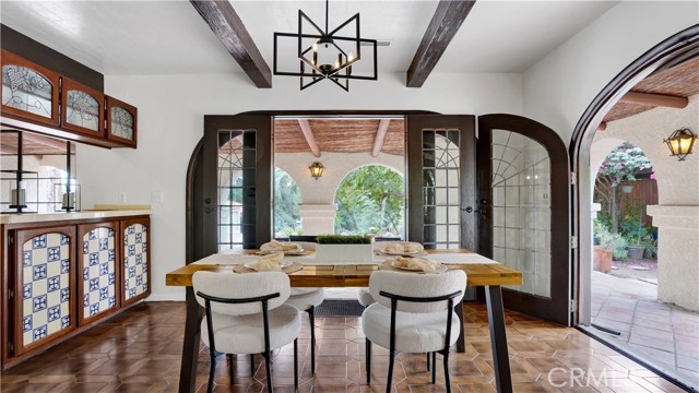 Detail Gallery Image 7 of 51 For 2945 Tyler, Riverside,  CA 92503 - 5 Beds | 3 Baths