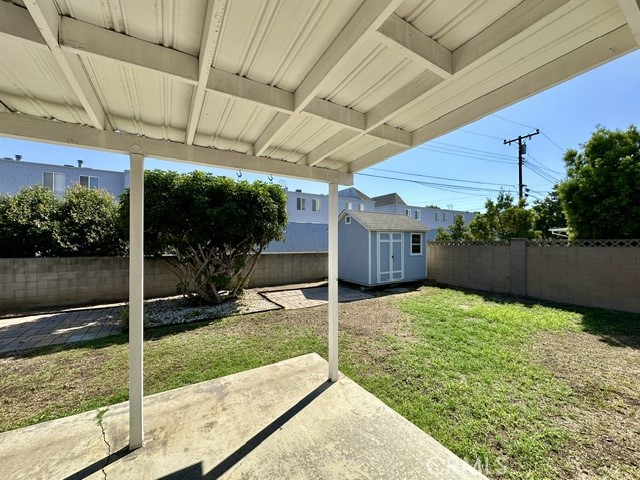 Detail Gallery Image 21 of 28 For 1238 Dunwich Ave, Torrance,  CA 90502 - 3 Beds | 2 Baths