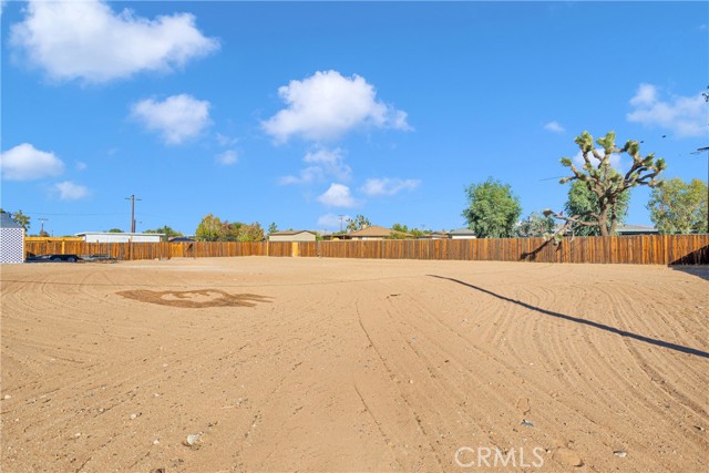 Detail Gallery Image 30 of 31 For 13463 Seminole Rd, Apple Valley,  CA 92308 - 4 Beds | 2 Baths