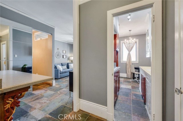 Detail Gallery Image 6 of 34 For 315 W 3rd St #1003,  Long Beach,  CA 90802 - 1 Beds | 1 Baths