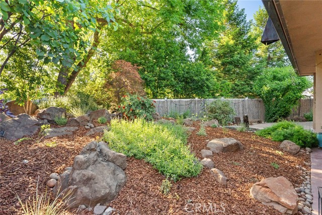 Detail Gallery Image 31 of 51 For 2 Whitehall Pl, Chico,  CA 95928 - 3 Beds | 2 Baths