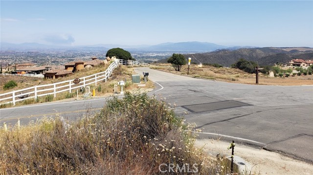 Detail Gallery Image 11 of 20 For 8 via Vista Grande, Murrieta,  CA 92562 - – Beds | – Baths
