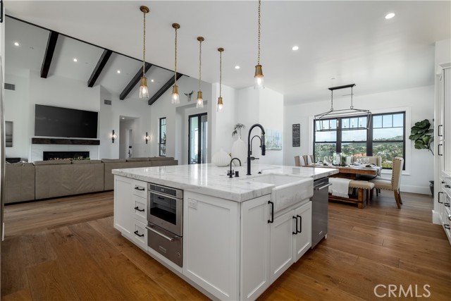 3325 Sagewood Hills Road, Vista CA: https://media.crmls.org/medias/d3401c66-9341-40e1-b6dd-fcb687a52860.jpg