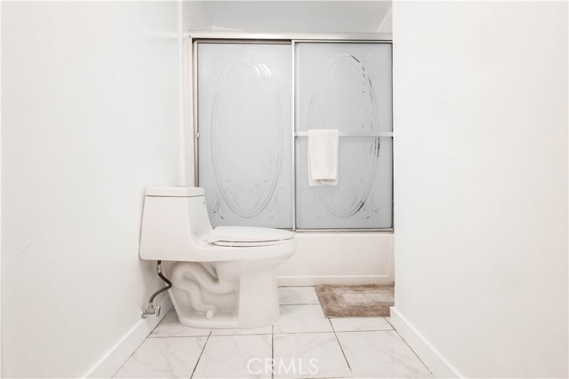 3720 S St Andrews Place, Los Angeles CA: https://media.crmls.org/medias/d3403952-ead7-4fa5-a592-404706232244.jpg