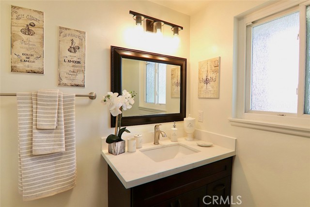 Detail Gallery Image 10 of 18 For 1932 Chapman Rd, Claremont,  CA 91711 - 3 Beds | 2 Baths