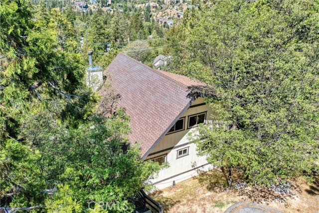 Detail Gallery Image 20 of 31 For 887 Rhine Rd, Lake Arrowhead,  CA 92352 - 4 Beds | 3 Baths