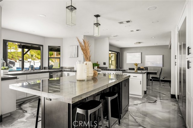 21290 Clear Haven Drive, Yorba Linda CA: https://media.crmls.org/medias/d3408c90-c404-452d-a655-b5f56e8a1d62.jpg