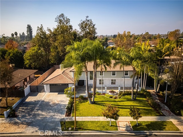 Detail Gallery Image 60 of 75 For 13391 Gimbert Ln, North Tustin,  CA 92705 - 5 Beds | 3/1 Baths