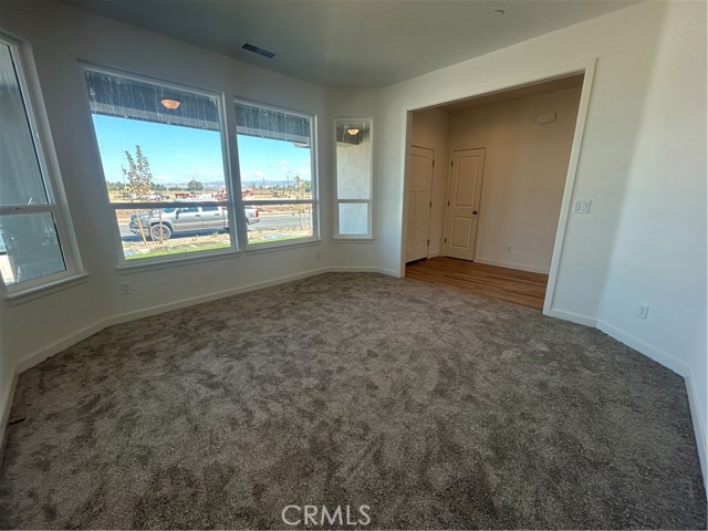 351 Bainbridge Place, Chico CA: https://media.crmls.org/medias/d34198a9-9866-45b7-9176-7c0ac0f4f347.jpg