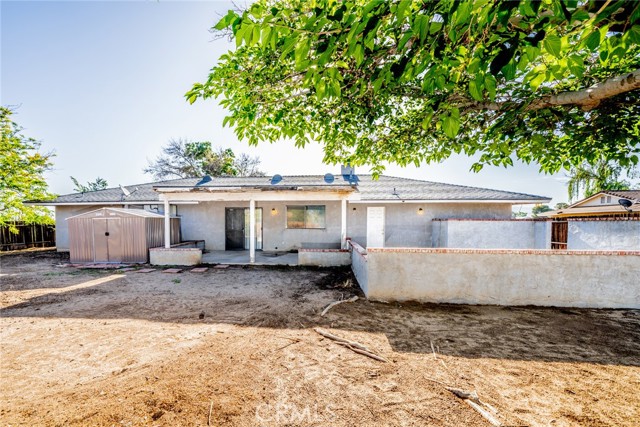 12770 5th Avenue, Victorville CA: https://media.crmls.org/medias/d341cd1a-6314-484a-a5b4-3bc6d736119d.jpg
