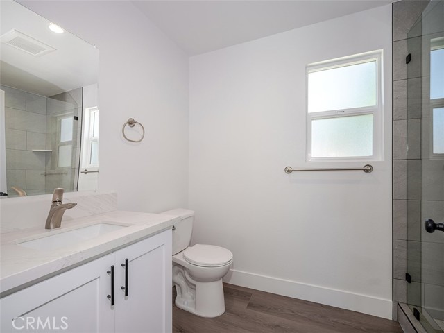 Detail Gallery Image 15 of 19 For 24743 Valley St #1,  Newhall,  CA 91321 - 3 Beds | 2/1 Baths