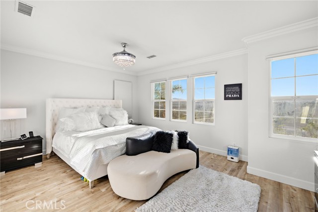 9 Durham Court, Laguna Niguel CA: https://media.crmls.org/medias/d3423b79-e236-4d0a-8982-0565bb9860a0.jpg