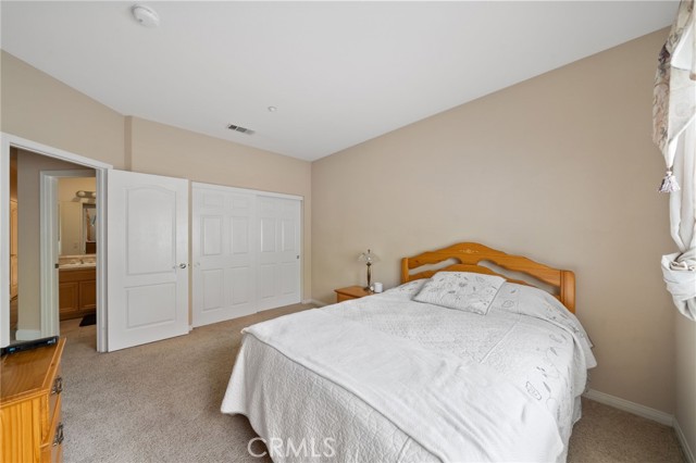 Detail Gallery Image 11 of 22 For 6517 Applewood St, Highland,  CA 92346 - 5 Beds | 3/1 Baths