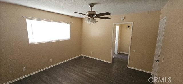 Detail Gallery Image 15 of 18 For 12431 Avocado Ave, Chino,  CA 91710 - 4 Beds | 2/1 Baths