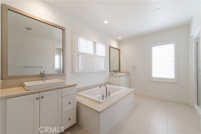 Detail Gallery Image 25 of 36 For 184 Villa, Irvine,  CA 92602 - 4 Beds | 3 Baths