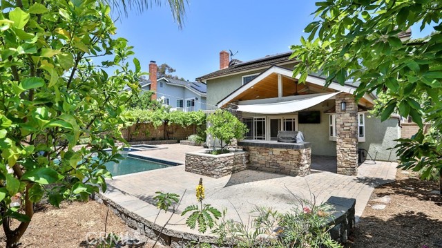 20931 Avenida Amapola, Lake Forest CA: https://media.crmls.org/medias/d343b5d6-3349-4833-886e-9ecd5367a21a.jpg