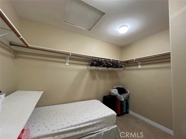 10072 Berkshire Drive, Jurupa Valley CA: https://media.crmls.org/medias/d3449cce-3f48-48c4-bfe8-5359f9689d80.jpg