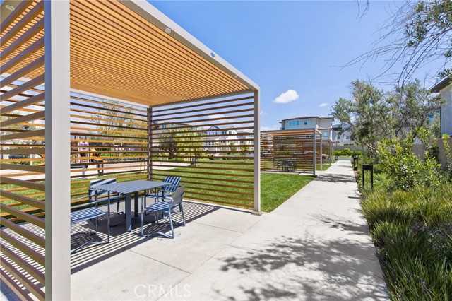 180 Paddlewheel, Lake Forest CA: https://media.crmls.org/medias/d344fc63-5198-4d92-92e6-5694894acec8.jpg
