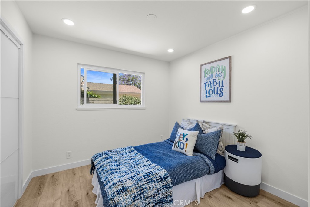 MLS #OC26145496 image #25
