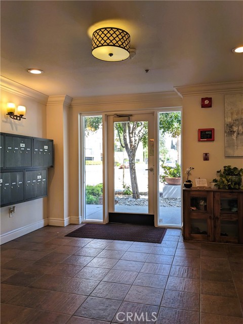 11162 CAMARILLO ST # 404, Other - See Remarks, California 91602, 2 Bedrooms Bedrooms, ,1 BathroomBathrooms,Residential Lease,For Rent,11162 CAMARILLO ST # 404,CRSR24234985