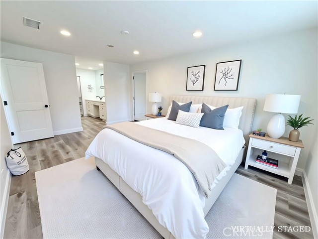 Image 10 of 28 For 26871 Recodo Ln