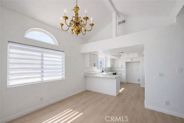 Detail Gallery Image 7 of 15 For 14045 Anderson St #1/2,  Paramount,  CA 90723 - 3 Beds | 3 Baths