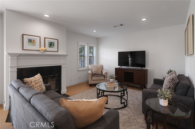 Front Image Thumbnail for CRSR26221497